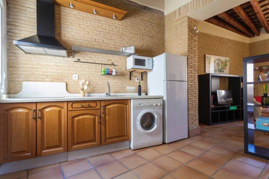 Precioso Apart - Localizacion Perfecta **Wifi - A/C** Севілья Екстер'єр фото