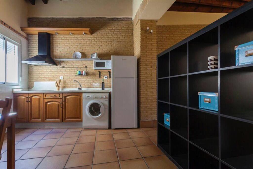 Precioso Apart - Localizacion Perfecta **Wifi - A/C** Севілья Екстер'єр фото