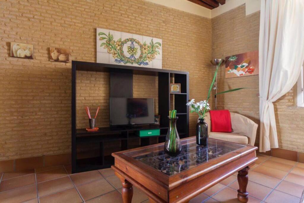 Precioso Apart - Localizacion Perfecta **Wifi - A/C** Севілья Екстер'єр фото